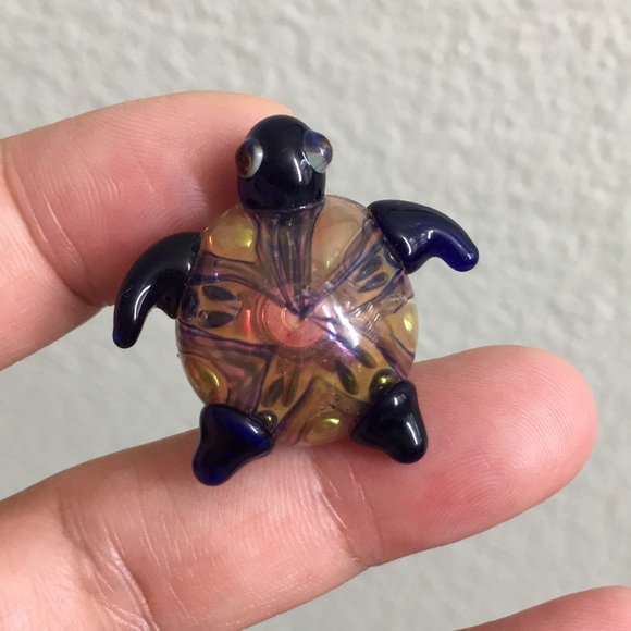🖤Italy sea turtle glass art pin - Picture 11 of 15
